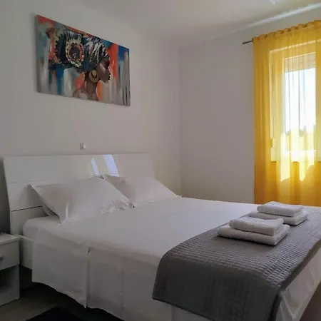 Apartment Sandra Turanj